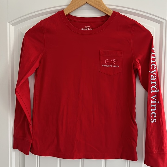Vineyard Vines long sleeve T - Picture 2 of 3